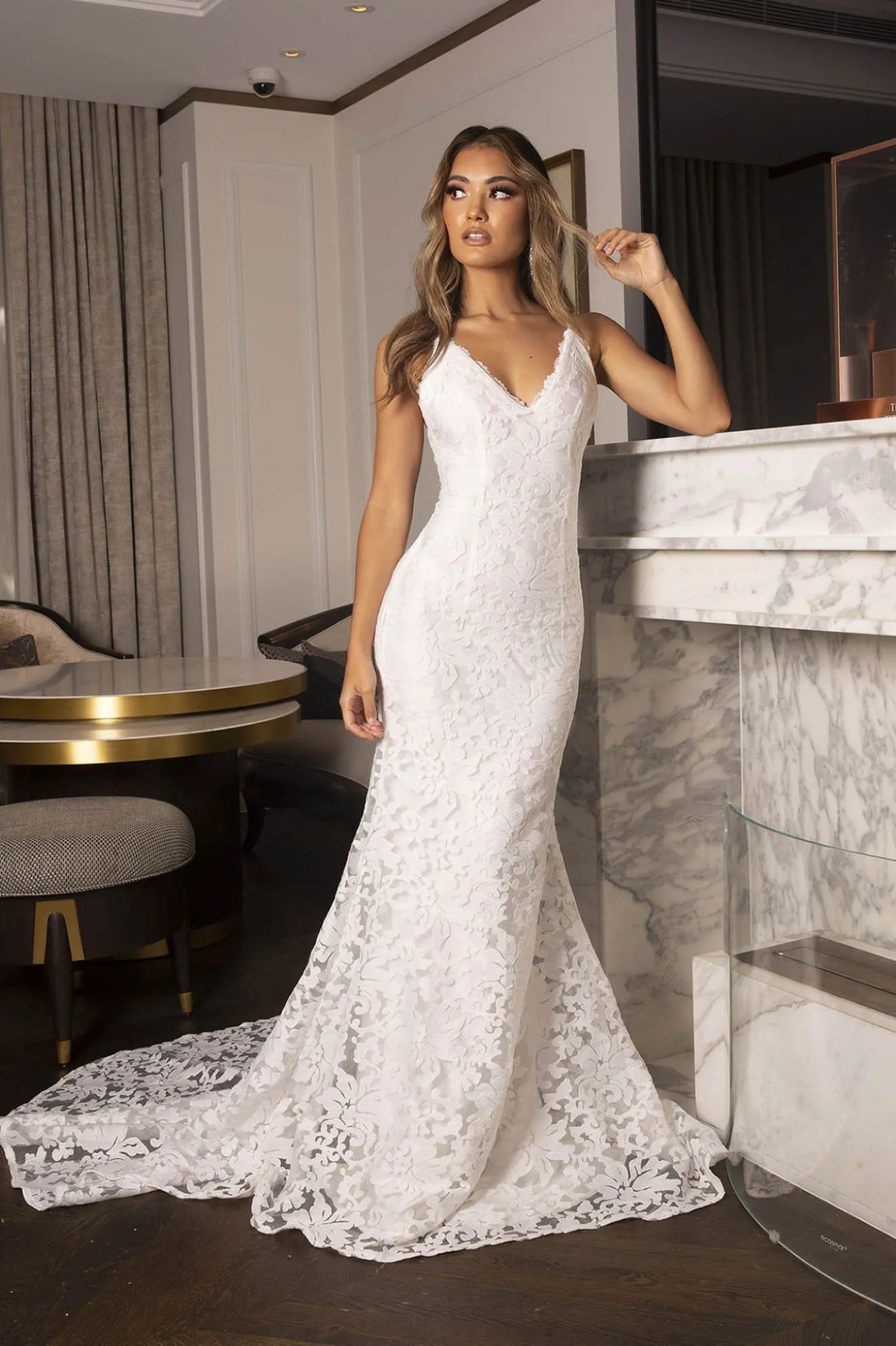 Florentina Lace Gown - White
