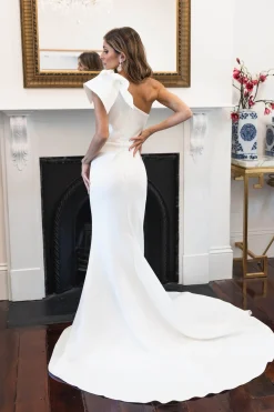 FRANCIE One Shoulder Crepe Gown - Ivory
