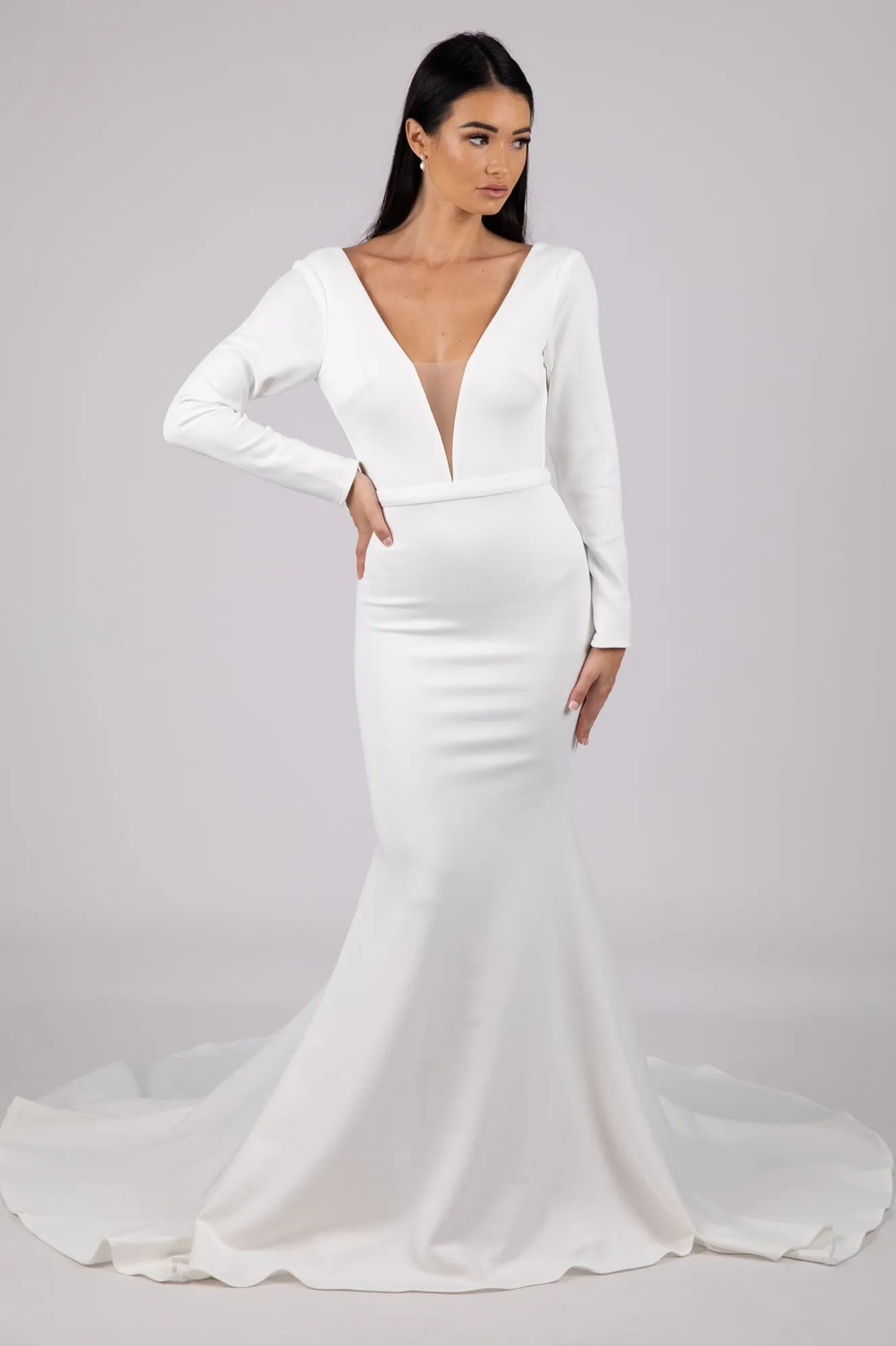 Paloma Long-Sleeve Crepe Gown - Ivory